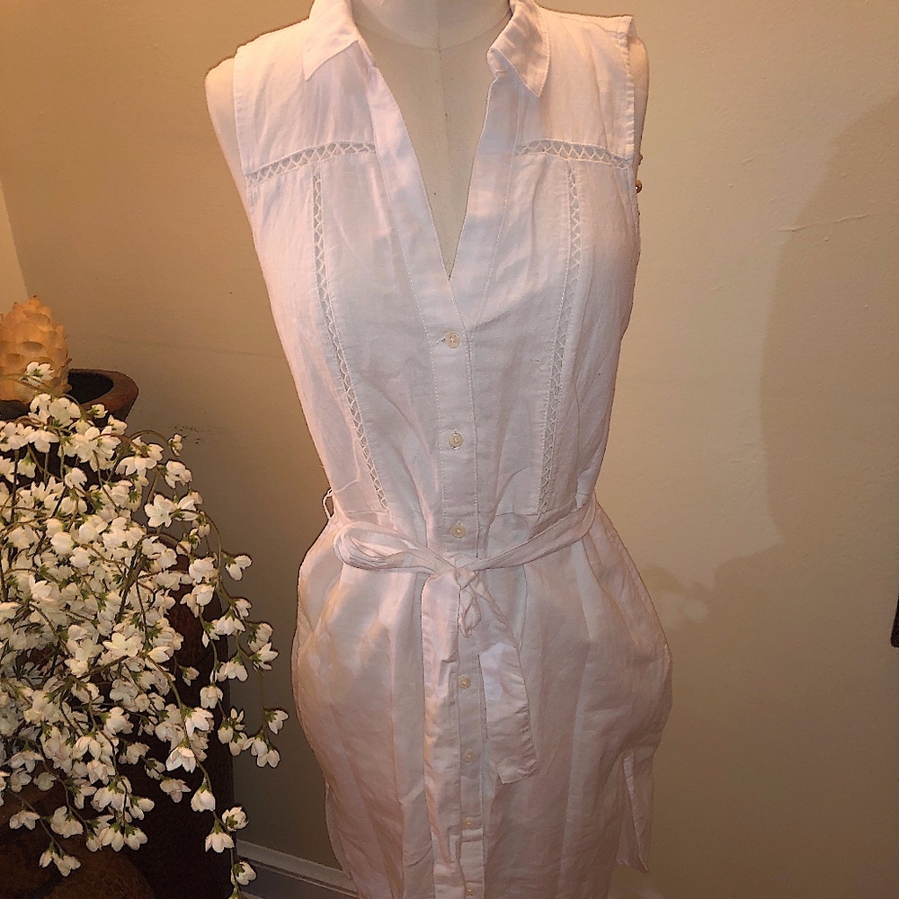 NWT Petite White Sleeveless Dress
